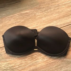 Victoria Secret Black Strapless Bra 32c